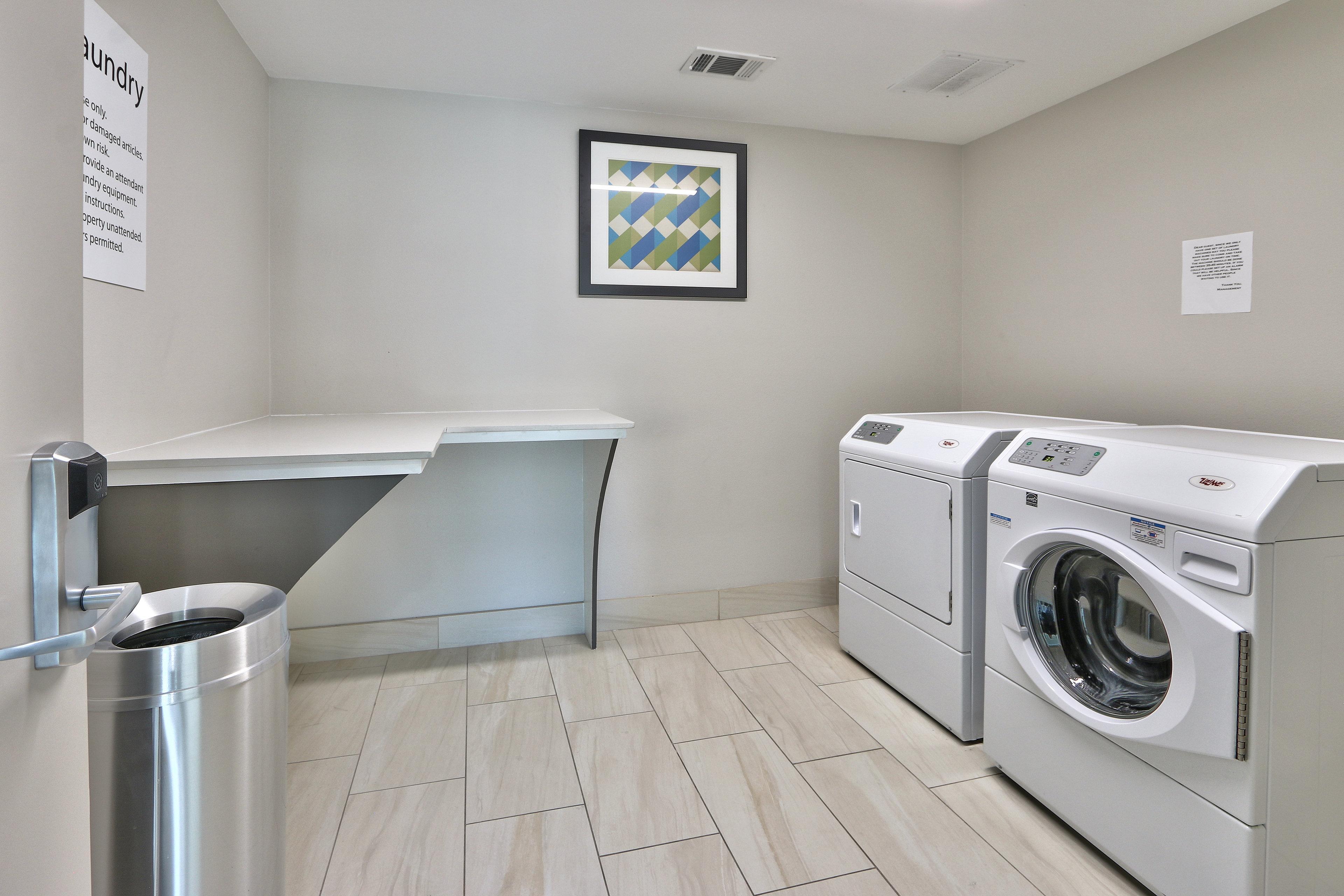 Holiday Inn Express & Suites - Houston East - Beltway 8 By Ihg Cloverleaf Kültér fotó