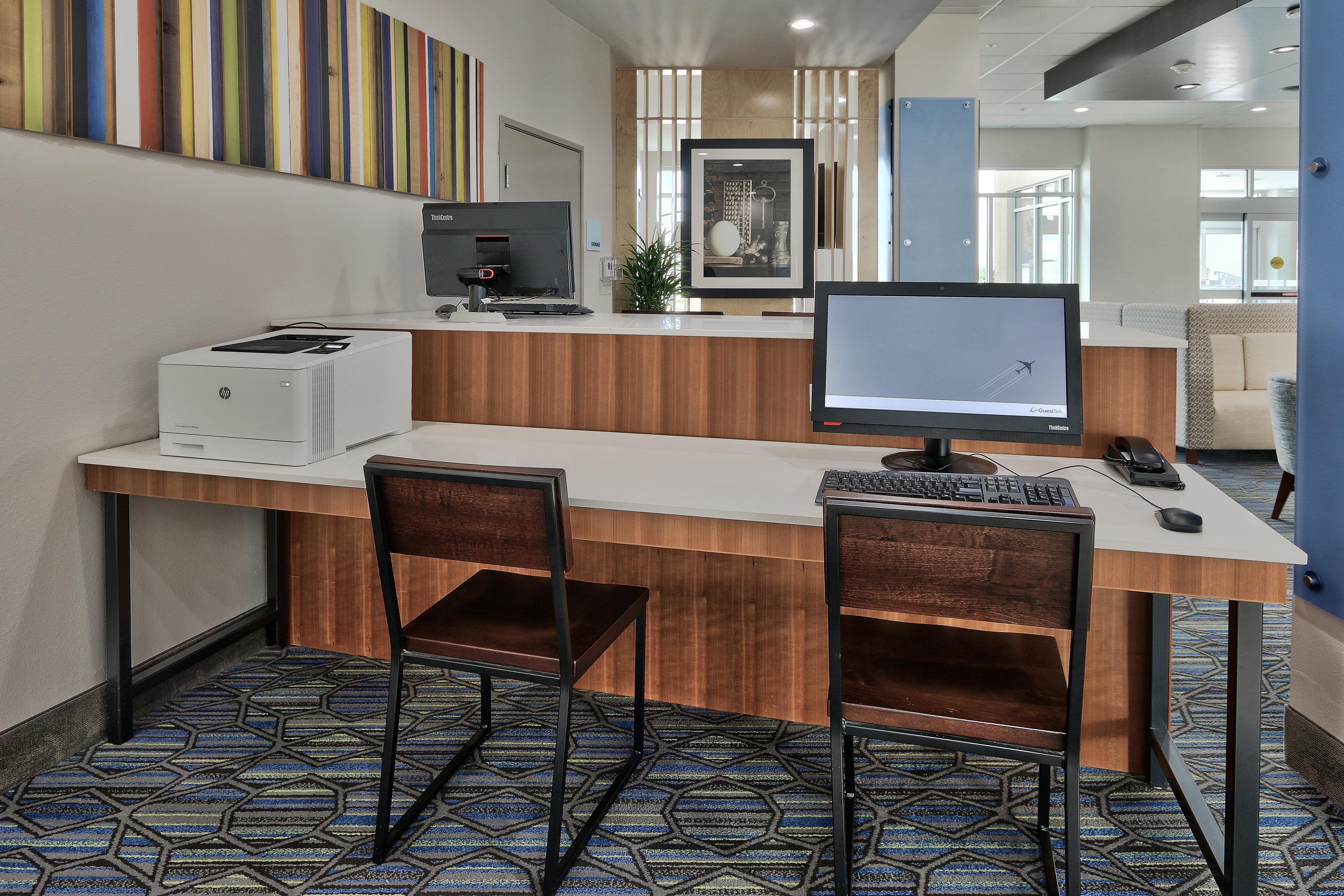 Holiday Inn Express & Suites - Houston East - Beltway 8 By Ihg Cloverleaf Kültér fotó